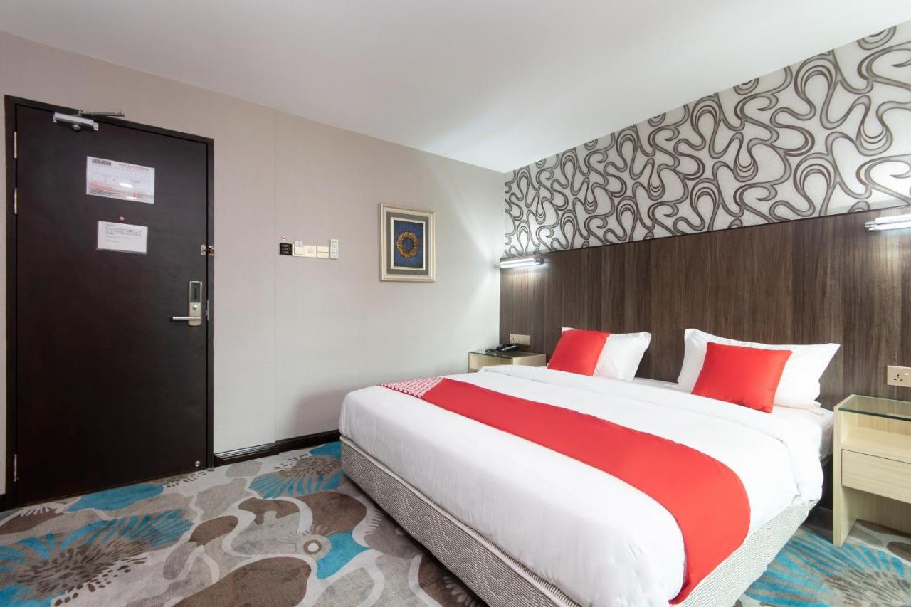 Super Oyo 89375 Regent Hotel Keningau Bagian luar foto