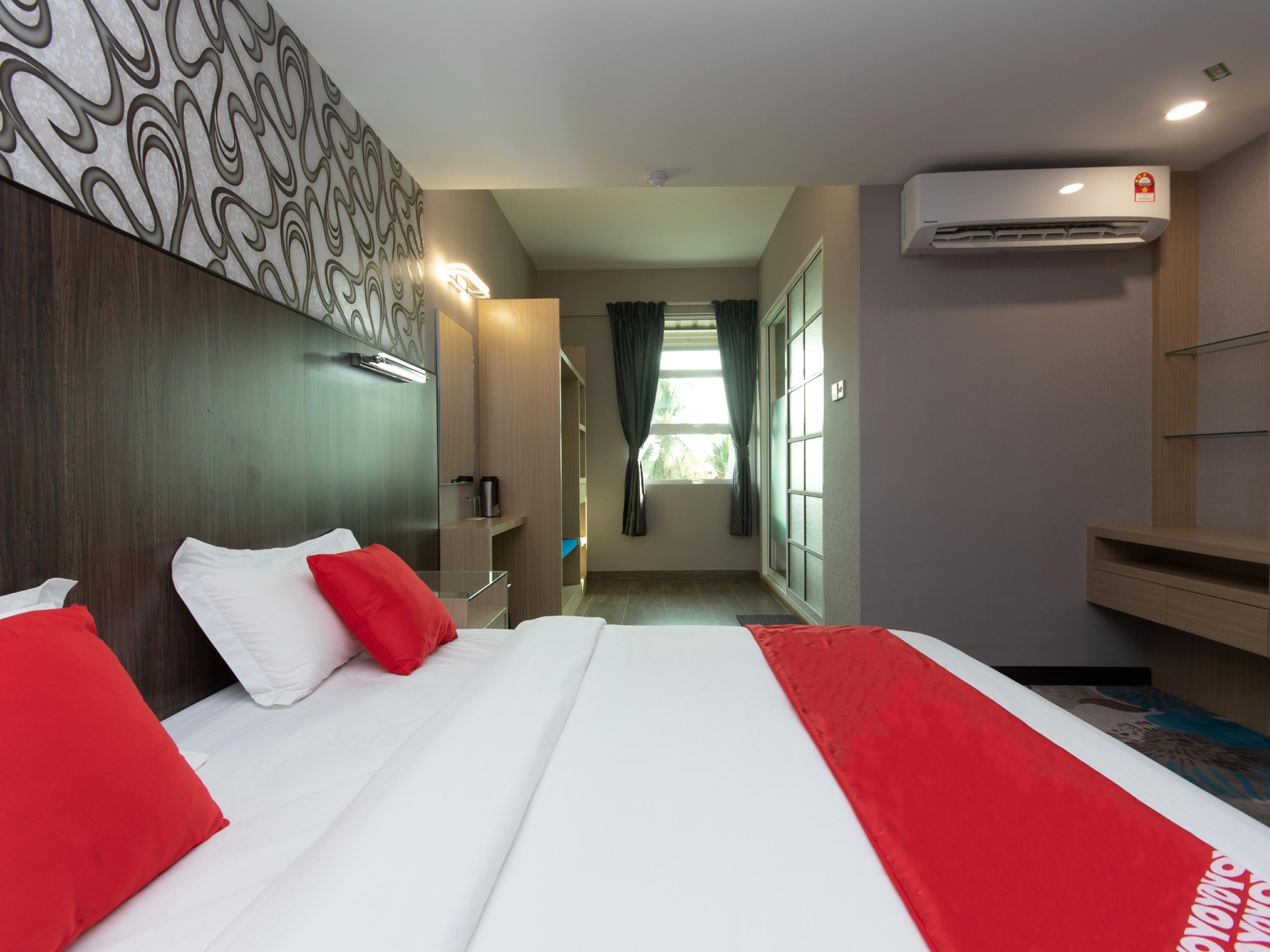 Super Oyo 89375 Regent Hotel Keningau Bagian luar foto