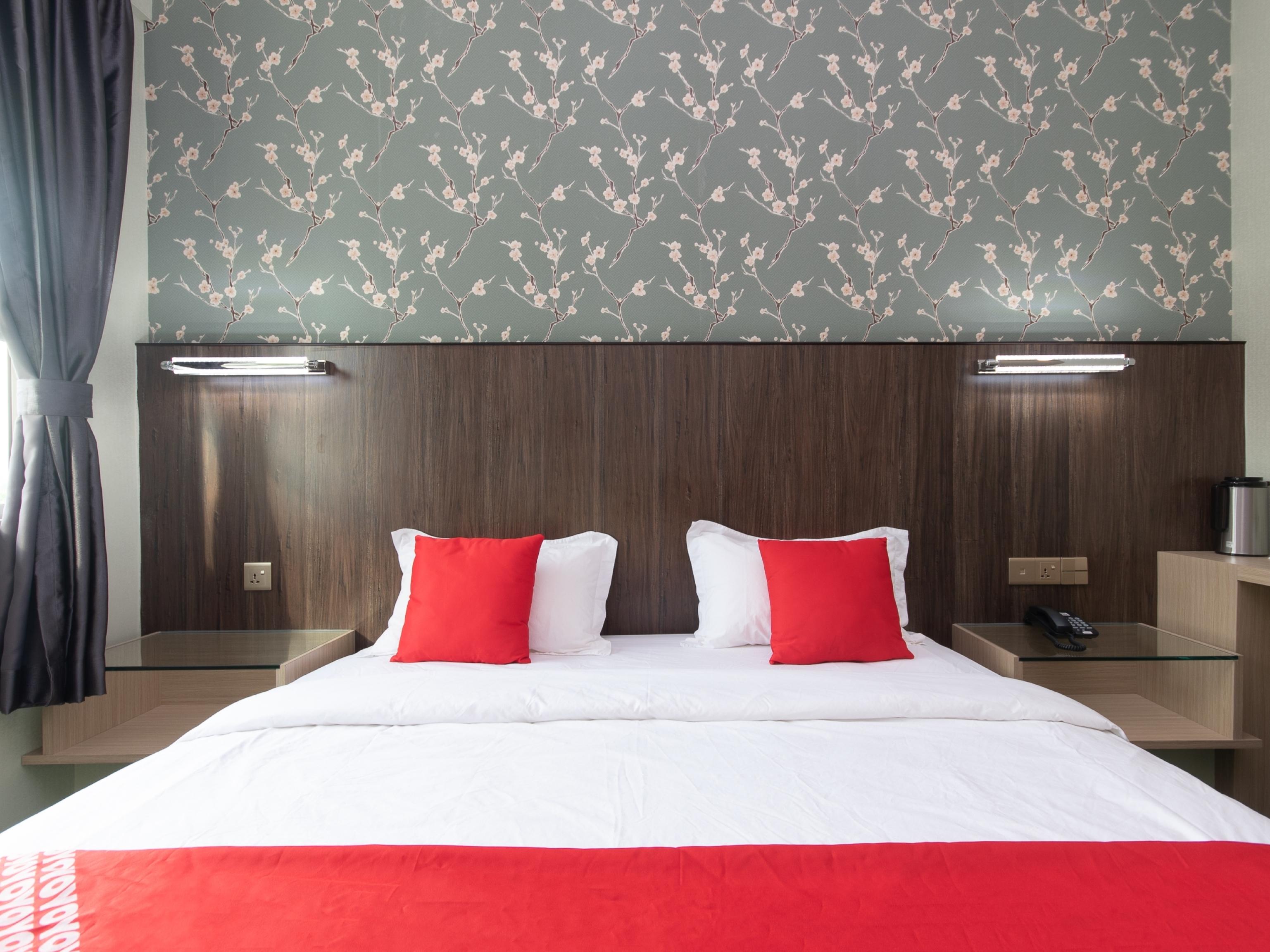 Super Oyo 89375 Regent Hotel Keningau Bagian luar foto
