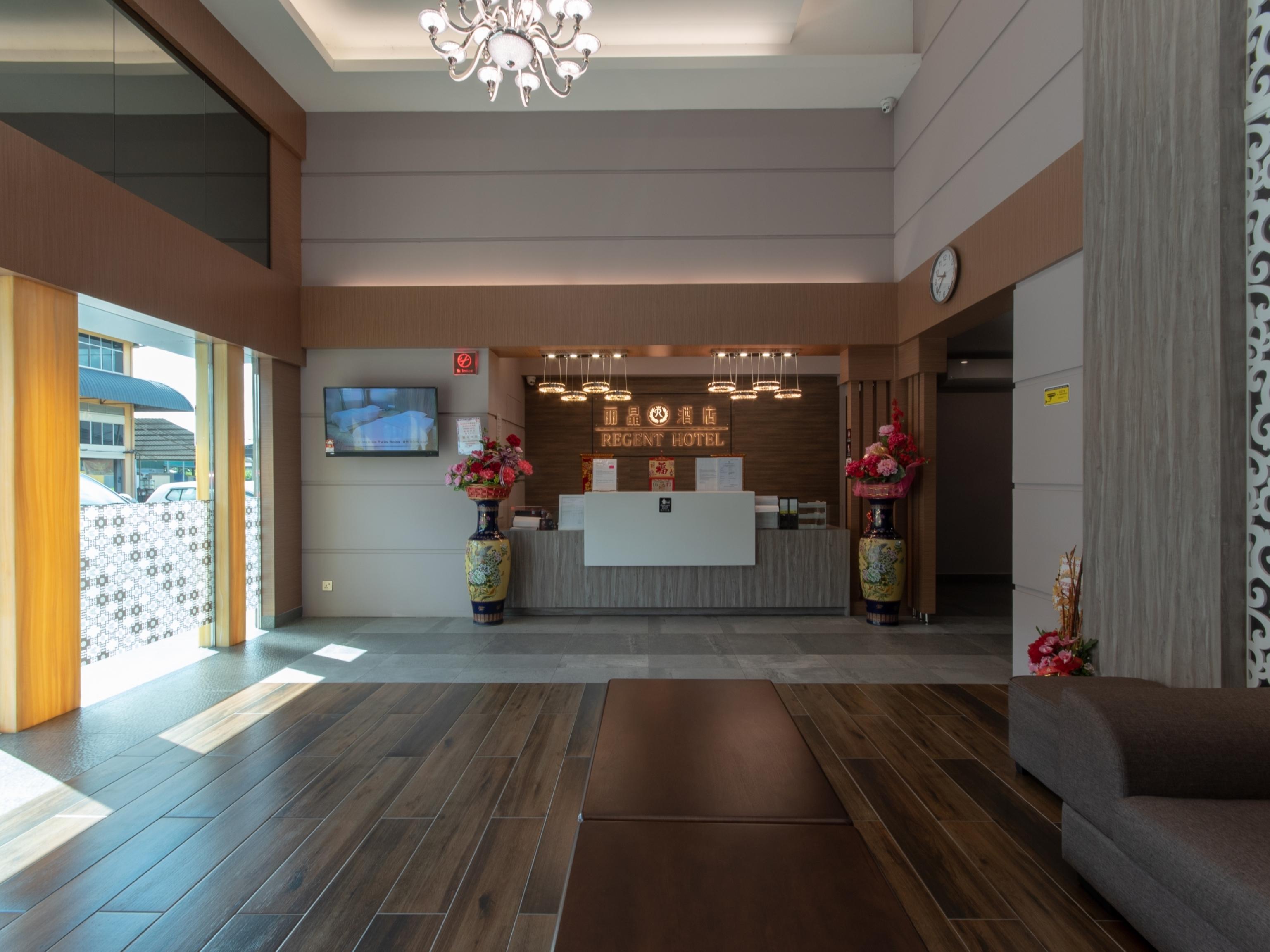 Super Oyo 89375 Regent Hotel Keningau Bagian luar foto